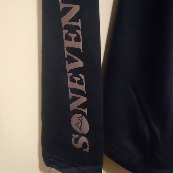 NWT - Soneven Long Sleeve Workout Mock Neck Shirt Comprossion SPF - Size Small - Picture 2 of 9